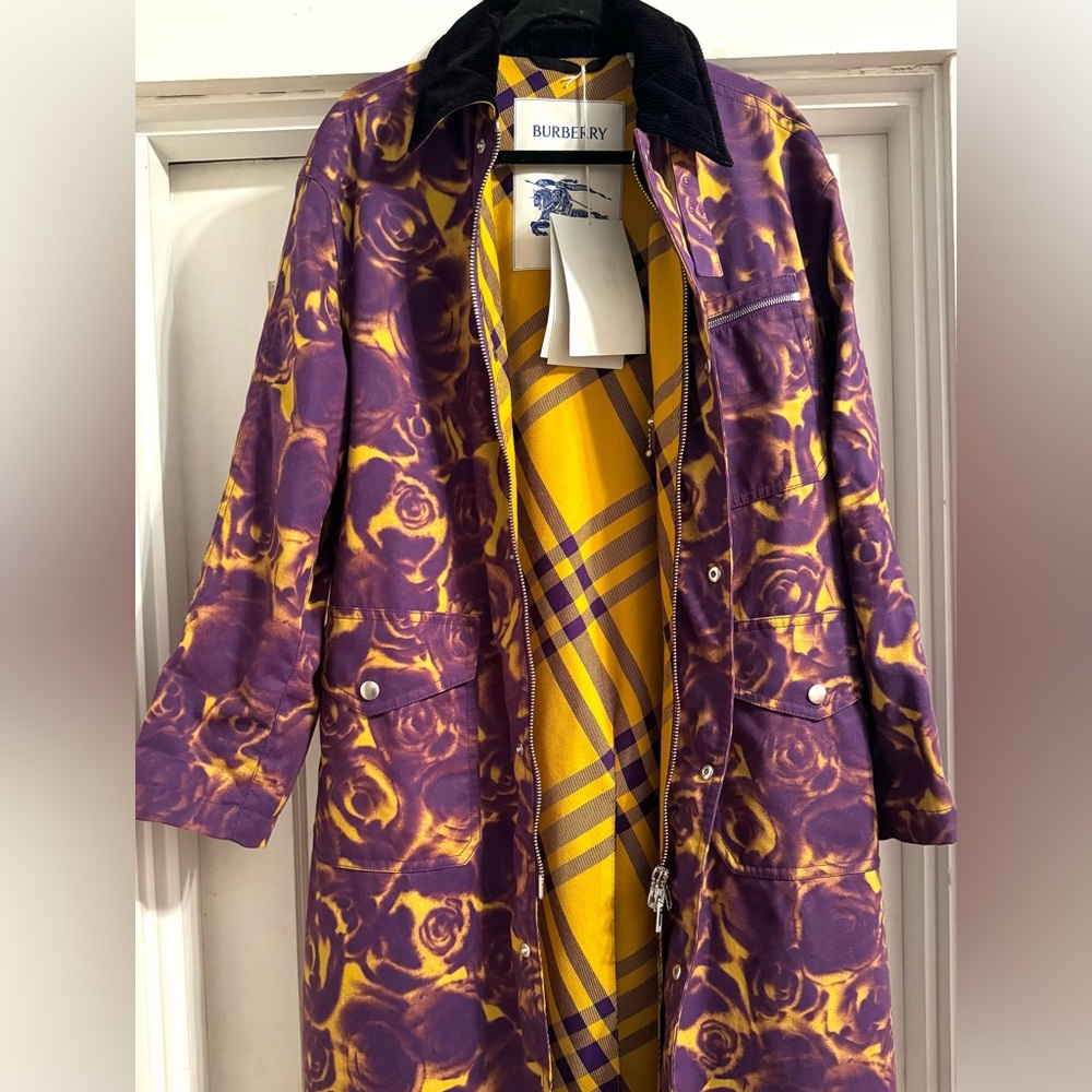 Burberry PEAR IP Purple & Yellow reversable Trench Coat w/Ornate Design sz.8,NWT